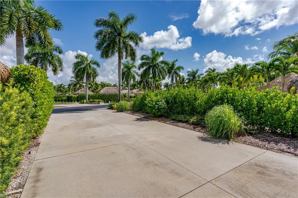 13459 Snook Cir, Naples, FL 34114-38