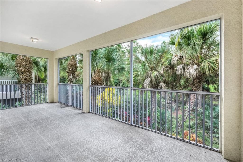 1778 Tarpon Bay Dr S 201, Naples, FL 34119-25