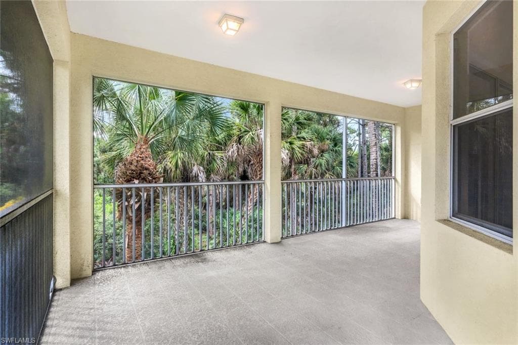 1778 Tarpon Bay Dr S 201, Naples, FL 34119-26