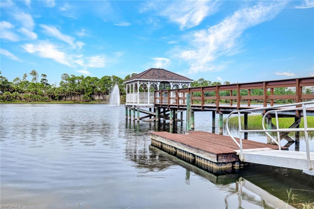 1778 Tarpon Bay Dr S 201, Naples, FL 34119-34