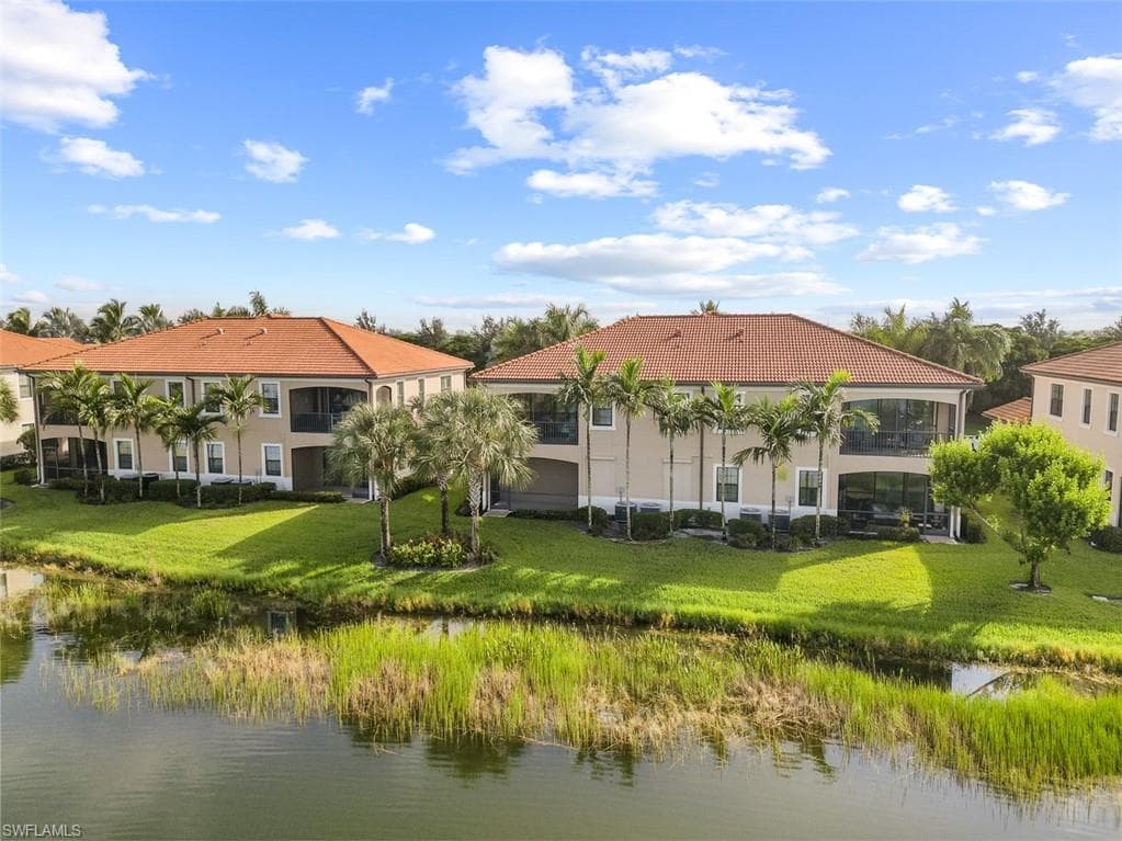 26205 Palace Ln 202, Bonita Springs, FL 34135-4
