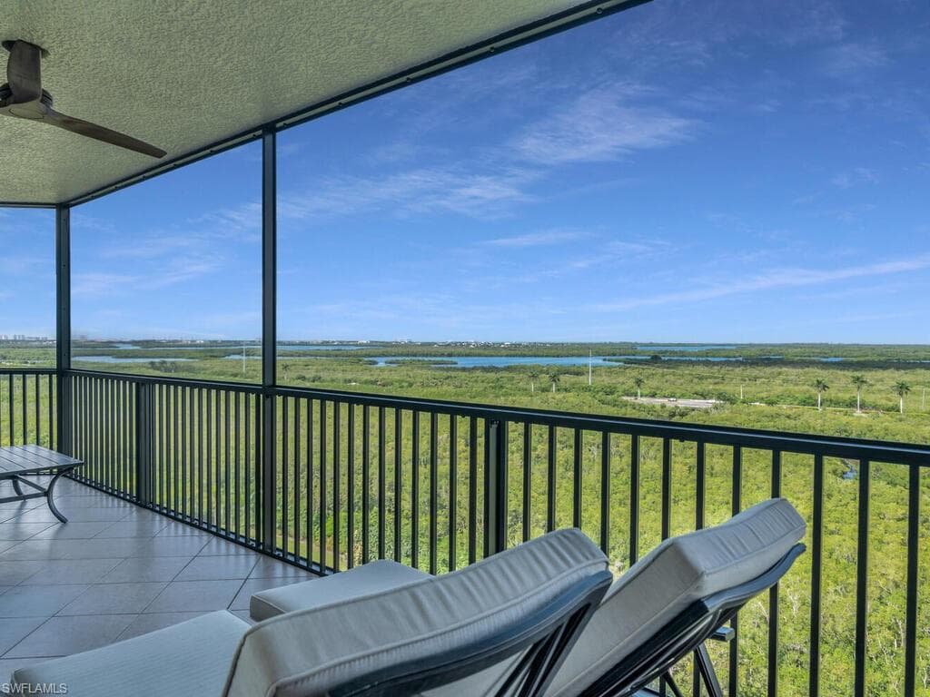 1065 Borghese Ln 1105, Naples, FL 34114-11