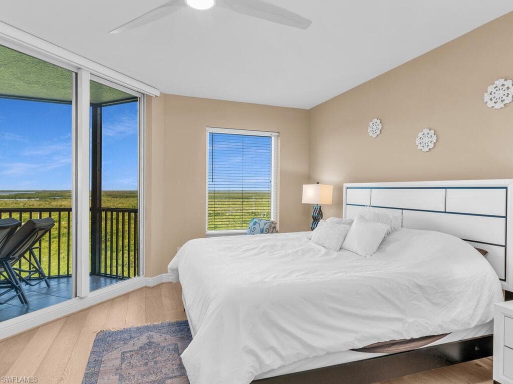 1065 Borghese Ln 1105, Naples, FL 34114-15
