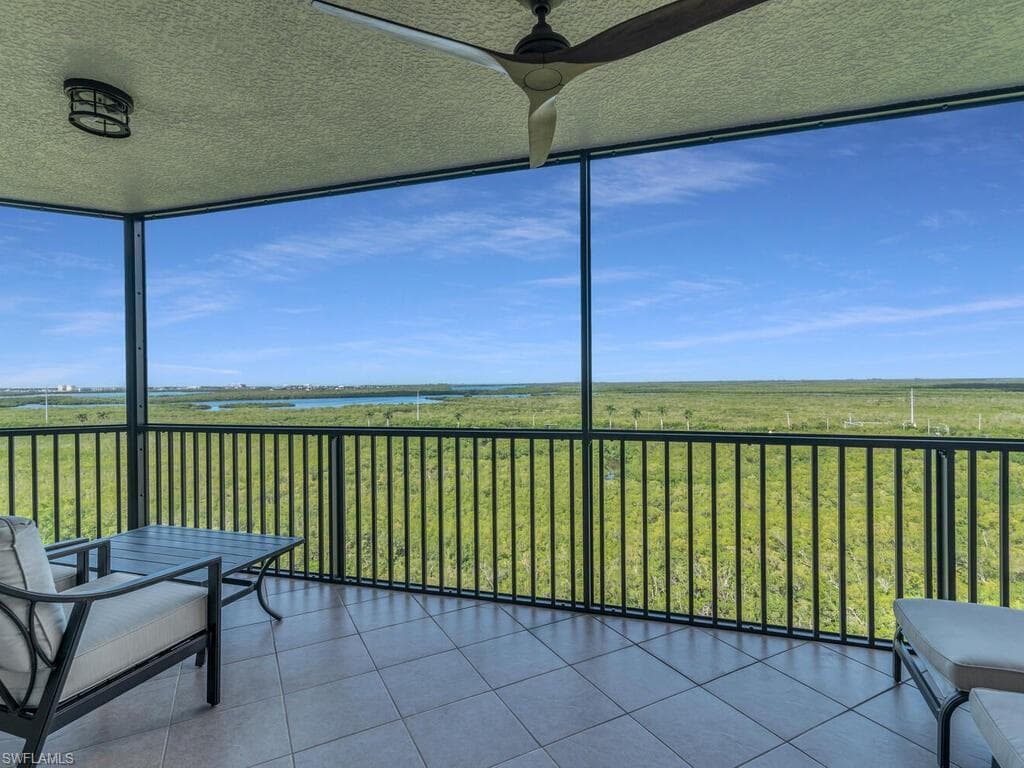 1065 Borghese Ln 1105, Naples, FL 34114-16