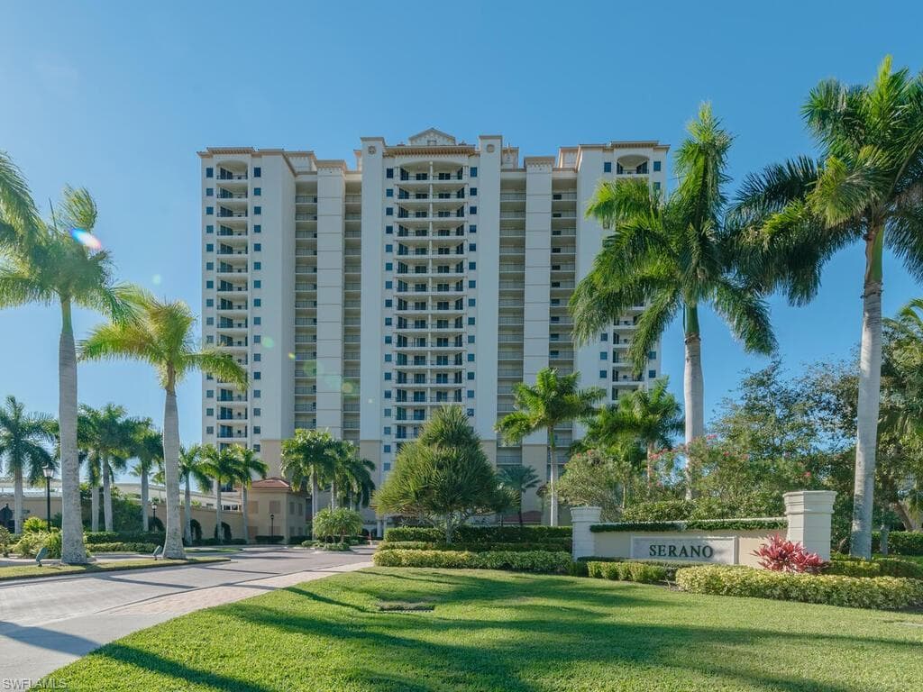 1065 Borghese Ln 1105, Naples, FL 34114-3