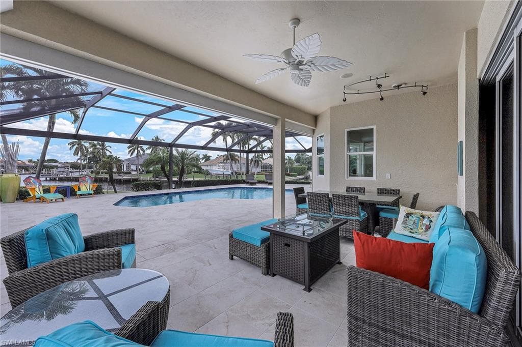 95 Anchor Ct, Marco Island, FL 34145-18