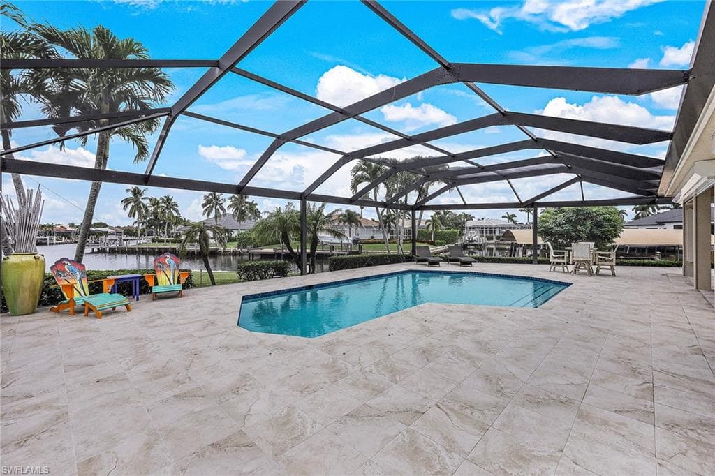 95 Anchor Ct, Marco Island, FL 34145-19