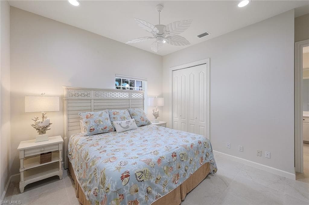 95 Anchor Ct, Marco Island, FL 34145-26