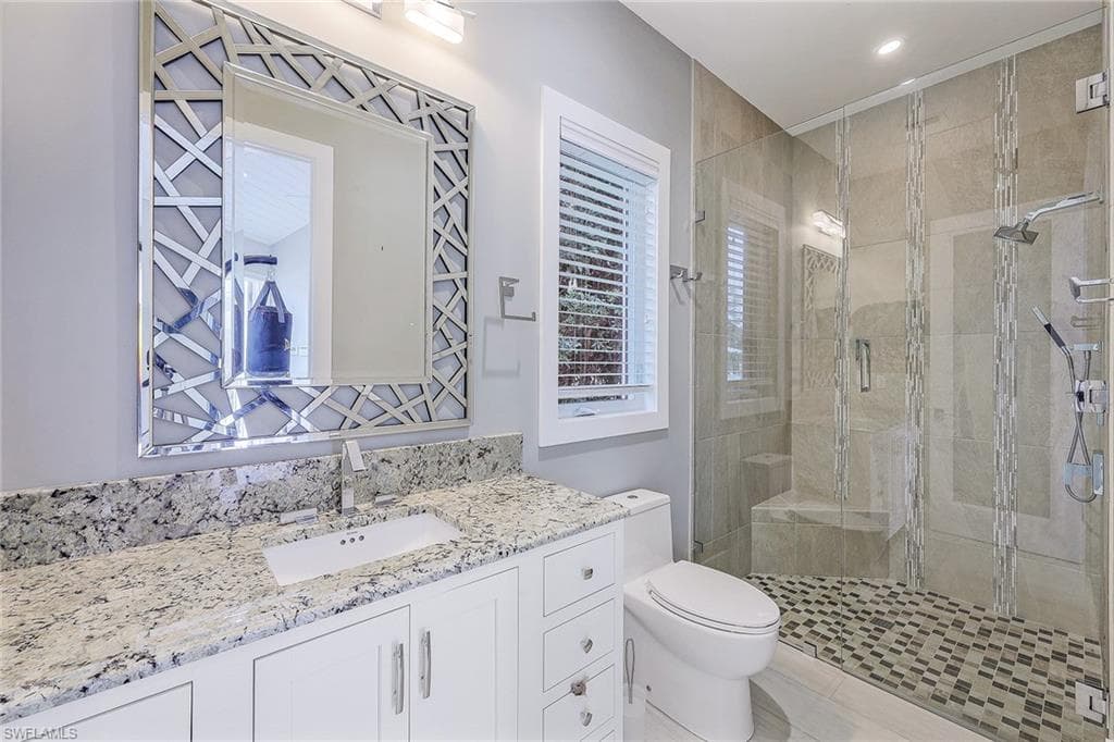 95 Anchor Ct, Marco Island, FL 34145-31