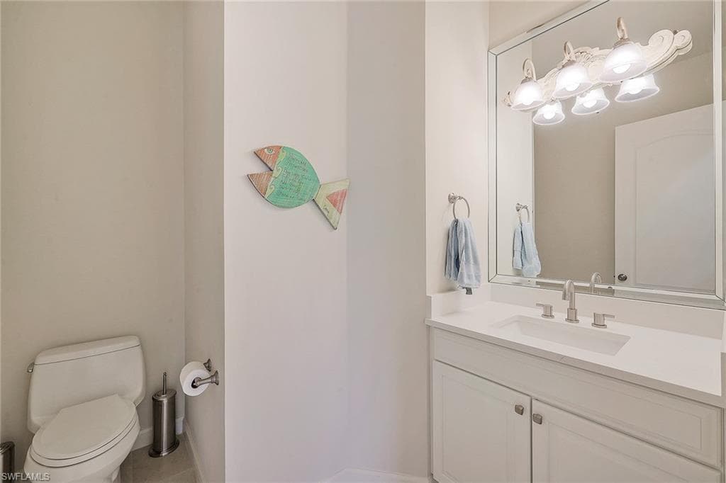95 Anchor Ct, Marco Island, FL 34145-32