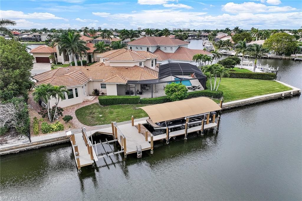 95 Anchor Ct, Marco Island, FL 34145-38