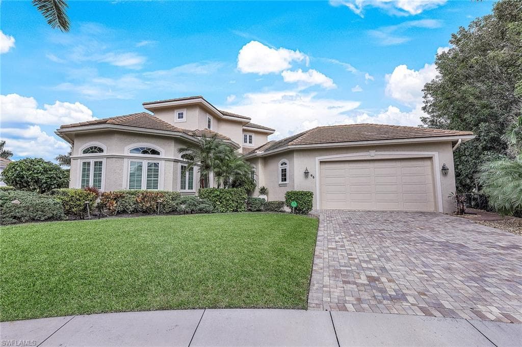 95 Anchor Ct, Marco Island, FL 34145-42