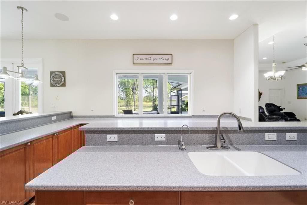 4281 68th Ave NE, Naples, FL 34120-17