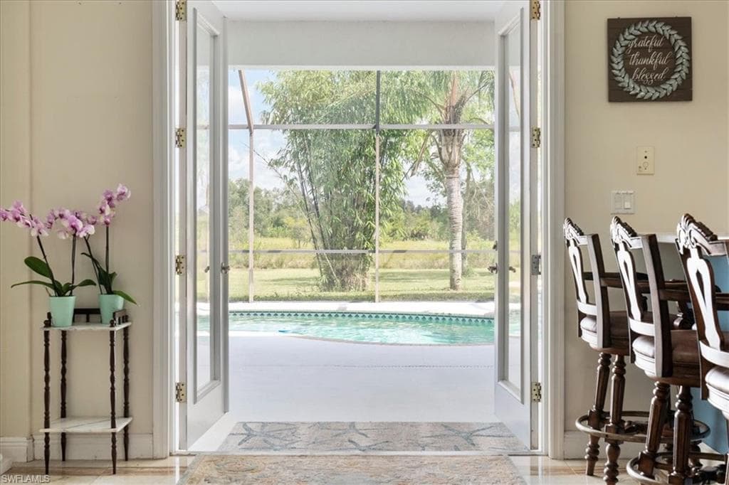 4281 68th Ave NE, Naples, FL 34120-19
