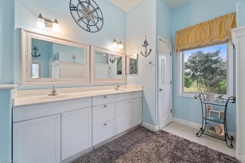 4281 68th Ave NE, Naples, FL 34120-30