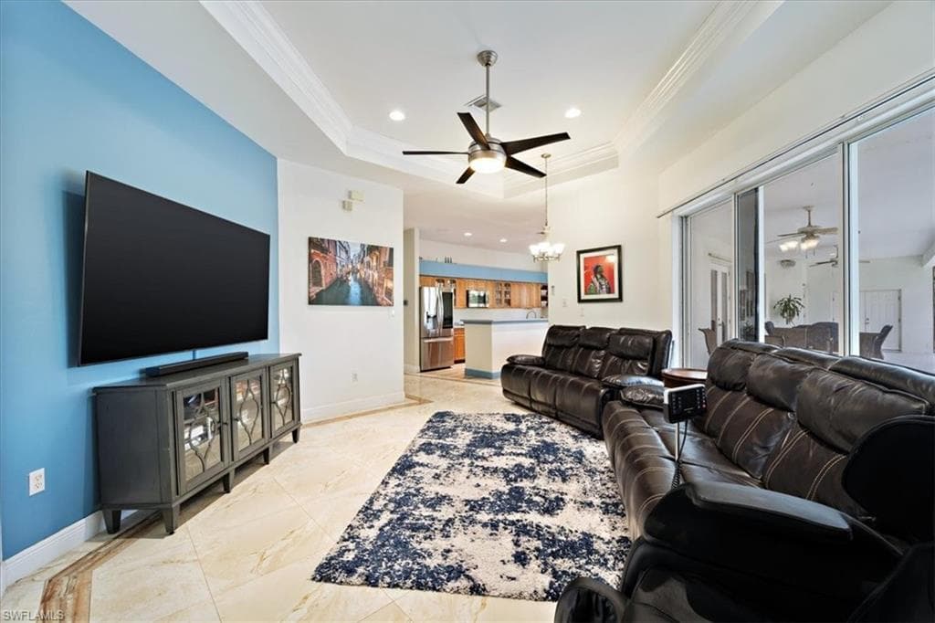 4281 68th Ave NE, Naples, FL 34120-8