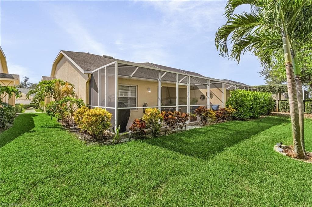 8383 Ibis Cove Cir A162, Naples, FL 34119-26