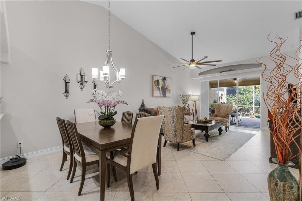 8383 Ibis Cove Cir A162, Naples, FL 34119-2