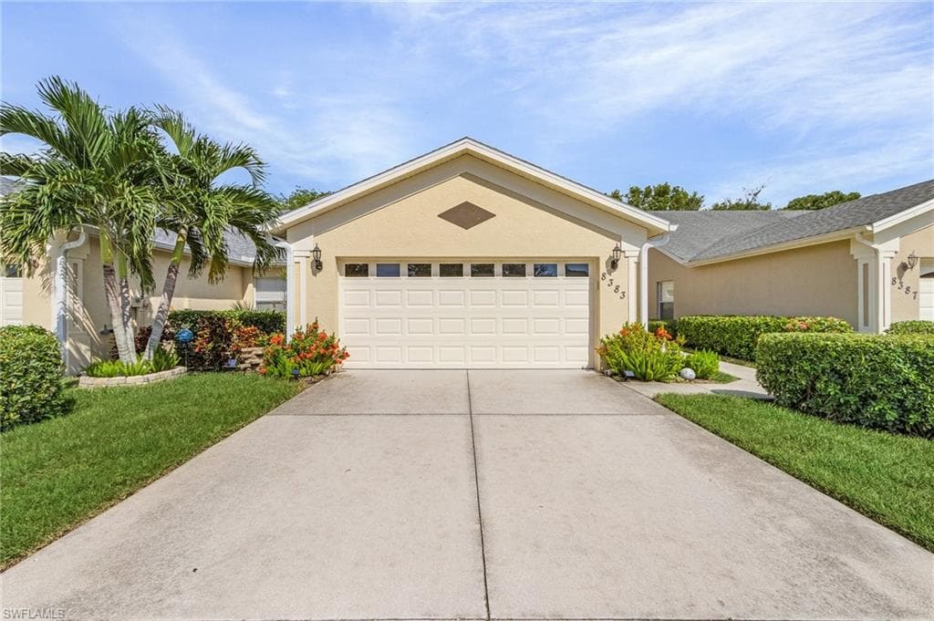 8383 Ibis Cove Cir A162, Naples, FL 34119-31