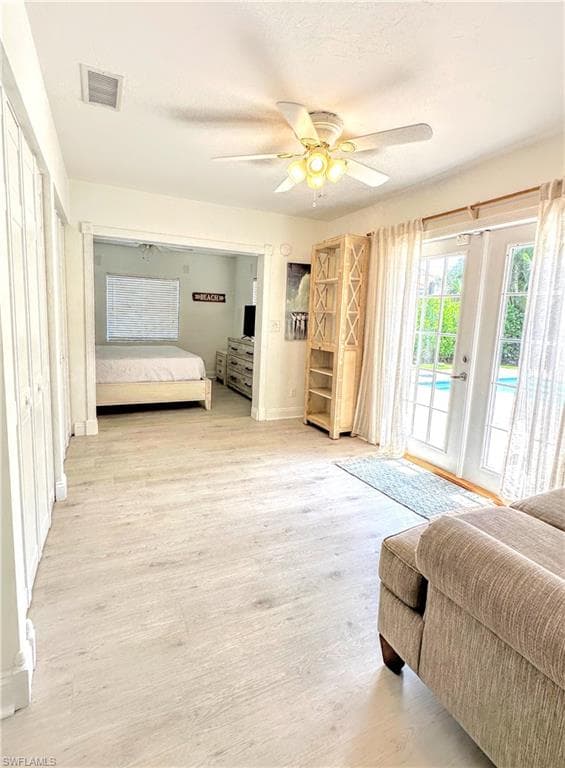 856 98th Ave N, Naples, FL 34108-18