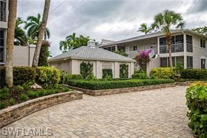 638 7th Ave S B638, Naples, FL 34102-3