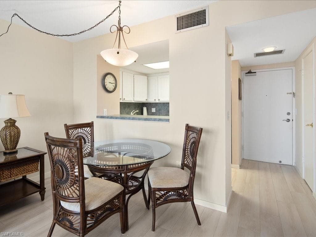 180 Seaview Ct 804, Marco Island, FL 34145-15