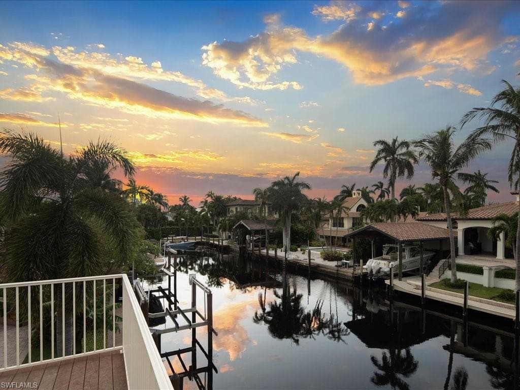 453 18th Ave S, Naples, FL 34102-12
