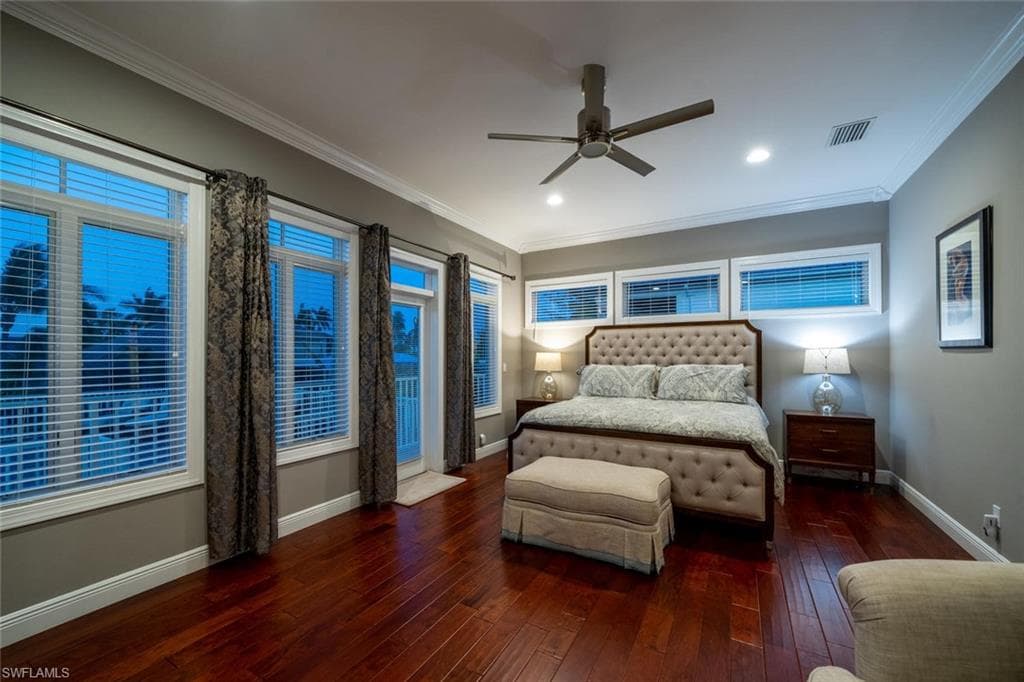 453 18th Ave S, Naples, FL 34102-24