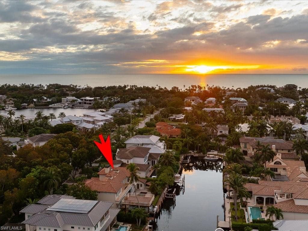 453 18th Ave S, Naples, FL 34102-30