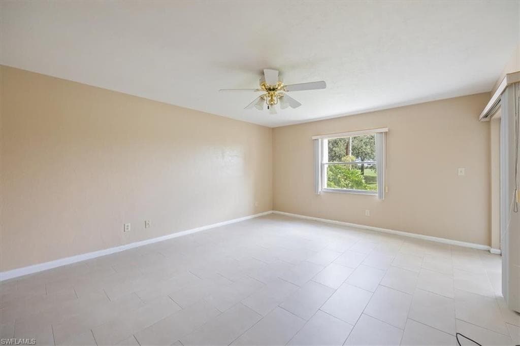 1510 Imperial Golf Course Blvd 114, Naples, FL 34110-13