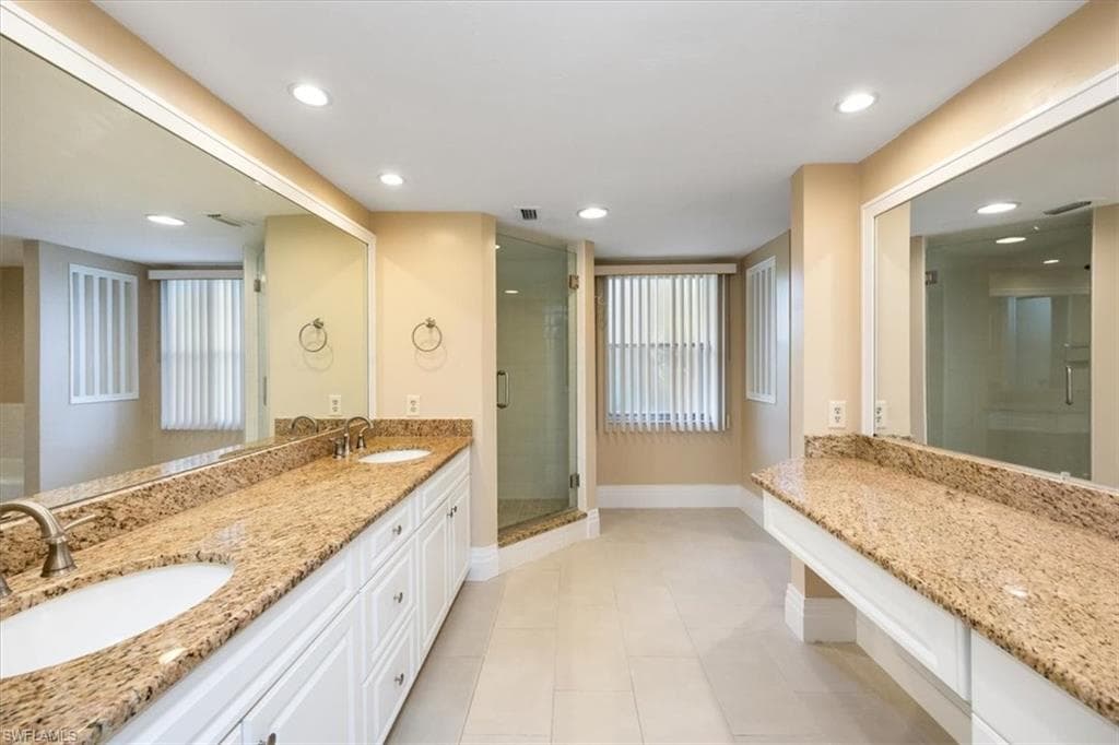 1510 Imperial Golf Course Blvd 114, Naples, FL 34110-20