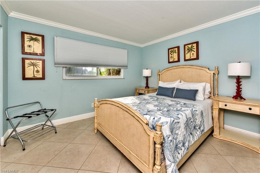 190 Pebble Beach Blvd 205, Naples, FL 34113-16