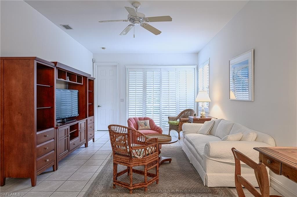8515 Chase Preserve Dr, Naples, FL 34113-11