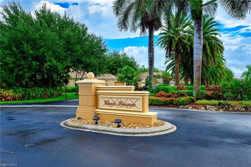 8515 Chase Preserve Dr, Naples, FL 34113-42
