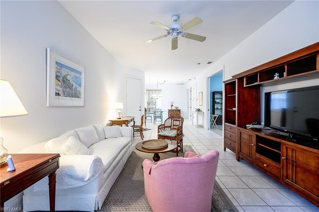 8515 Chase Preserve Dr, Naples, FL 34113-8