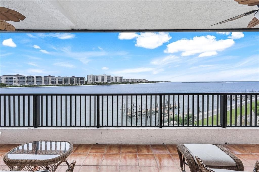 334 La Peninsula Blvd 334, Naples, FL 34113-10