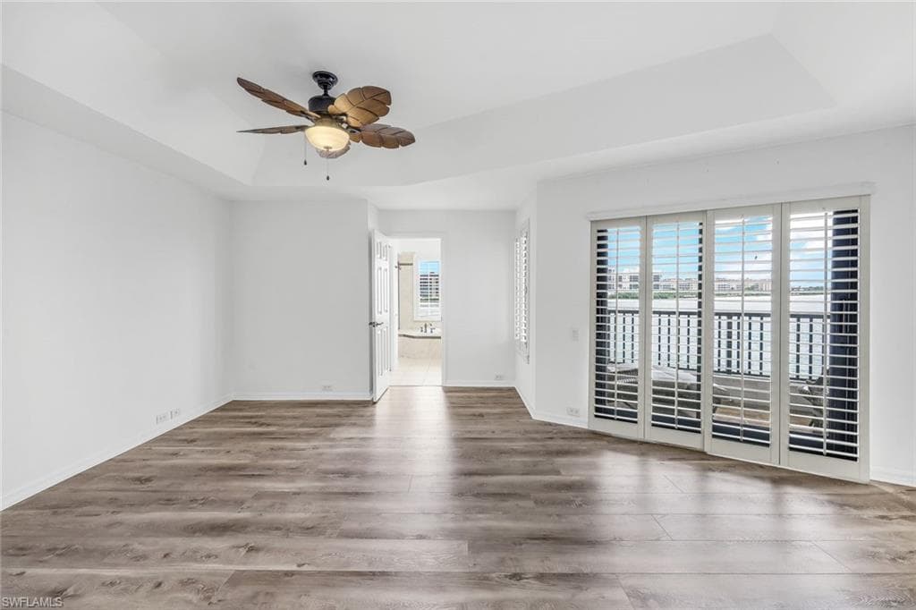 334 La Peninsula Blvd 334, Naples, FL 34113-26