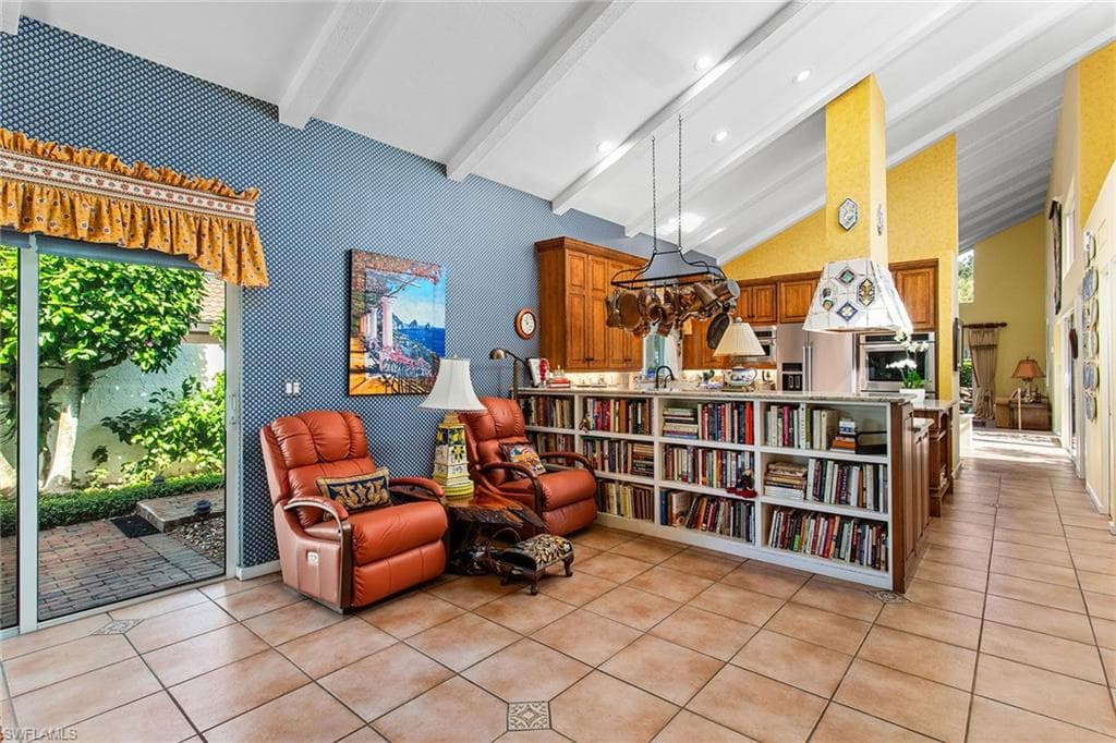 505 Tierra Mar Ln W 48, Naples, FL 34108-9