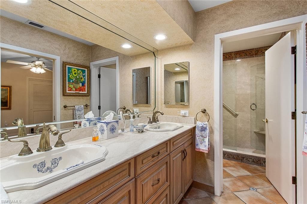 505 Tierra Mar Ln W 48, Naples, FL 34108-17