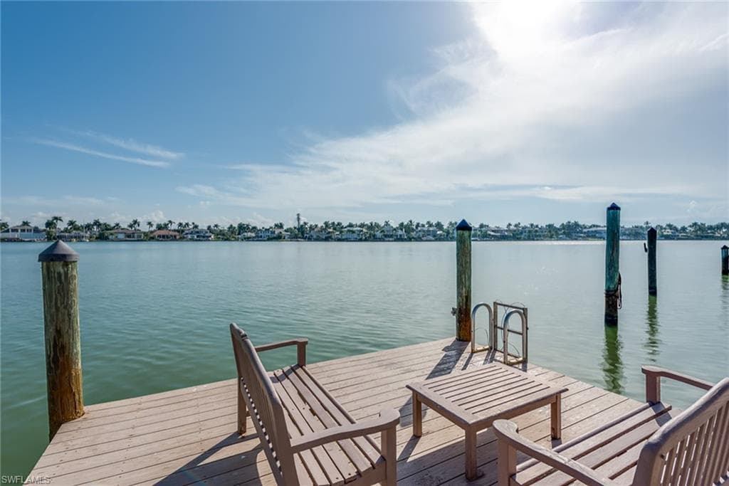 2800 Gulf Shore Blvd N 101, Naples, FL 34103-26