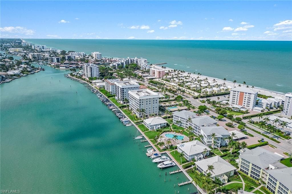 2800 Gulf Shore Blvd N 101, Naples, FL 34103-30