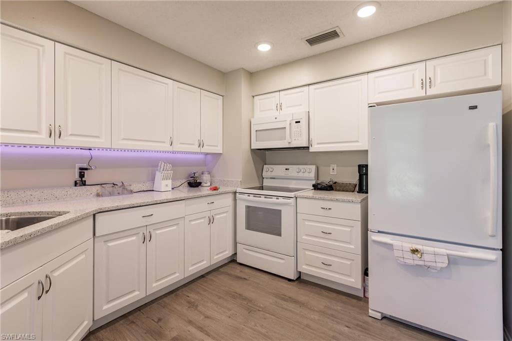 713 Canton Ave, Lehigh Acres, FL 33972-13