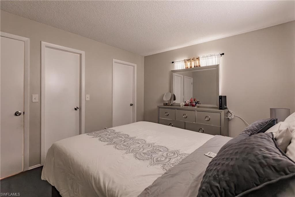 713 Canton Ave, Lehigh Acres, FL 33972-17