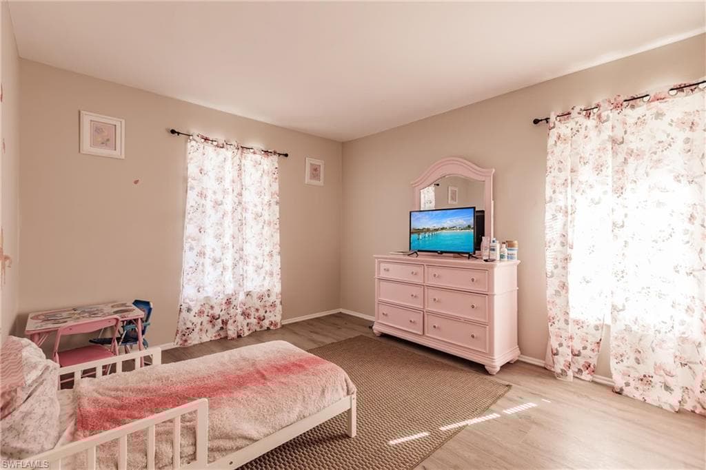 713 Canton Ave, Lehigh Acres, FL 33972-20
