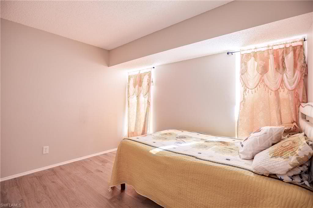 713 Canton Ave, Lehigh Acres, FL 33972-25