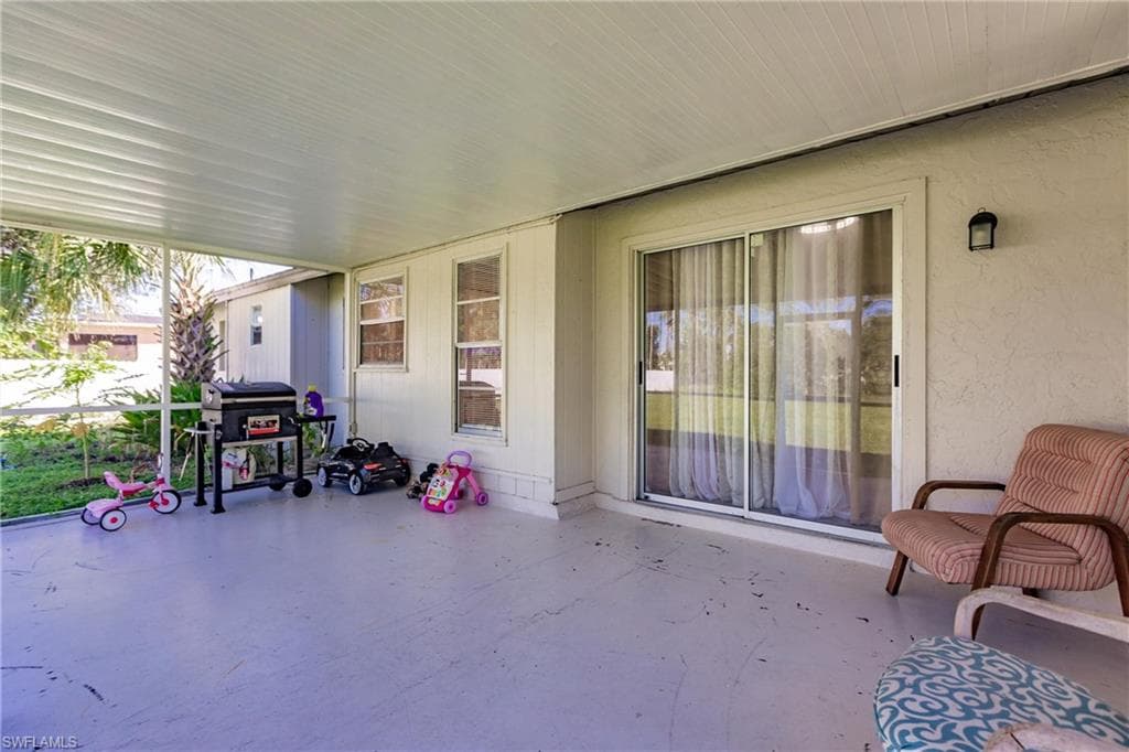 713 Canton Ave, Lehigh Acres, FL 33972-28