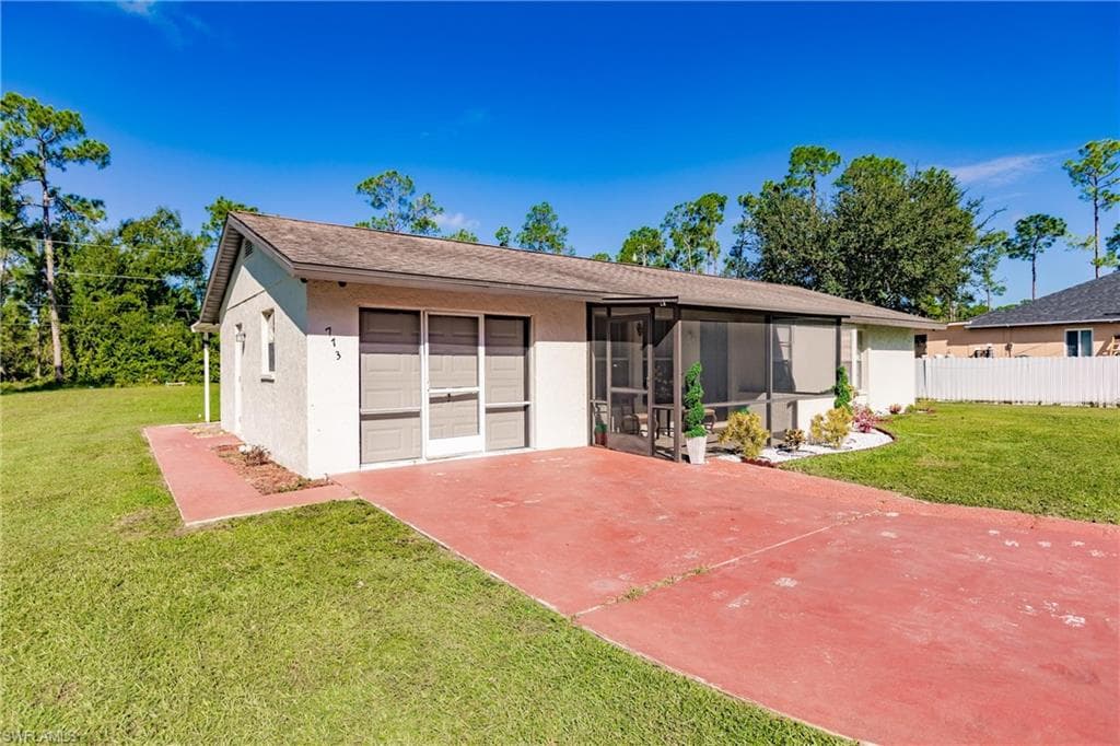 713 Canton Ave, Lehigh Acres, FL 33972-2