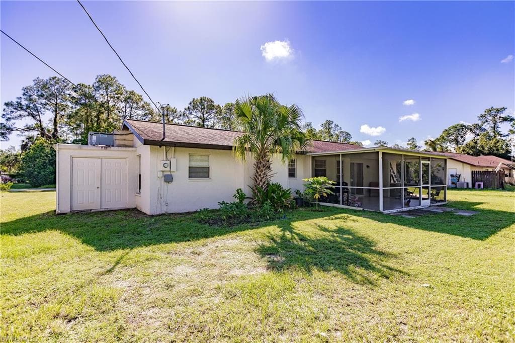 713 Canton Ave, Lehigh Acres, FL 33972-30