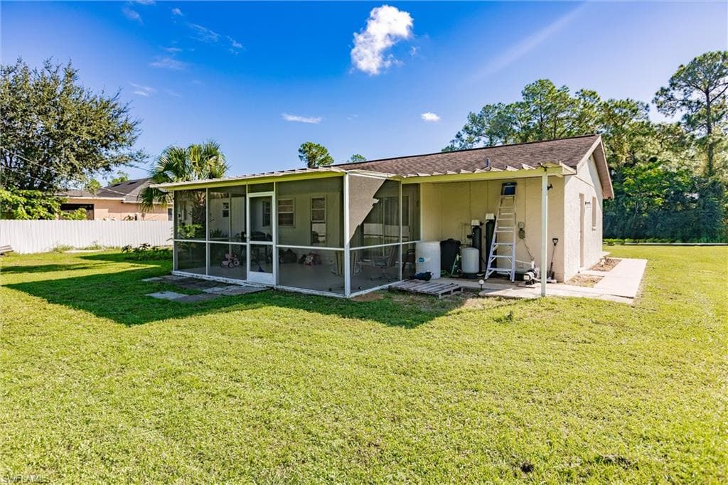 713 Canton Ave, Lehigh Acres, FL 33972-32