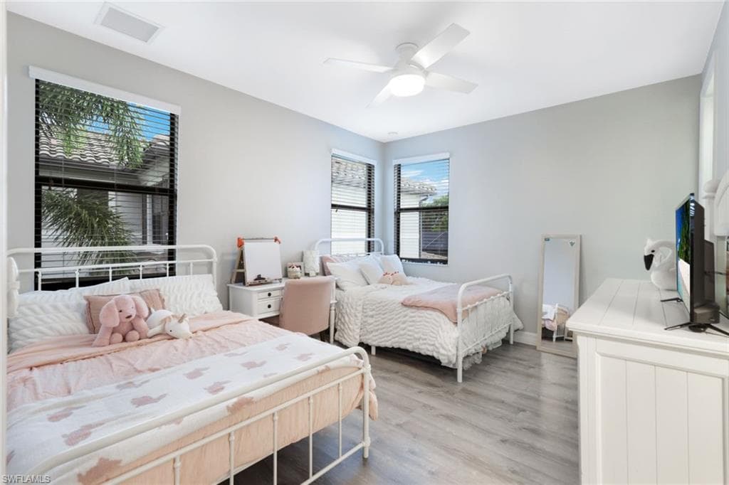 4119 Zelkova Ct, Naples, FL 34119-22